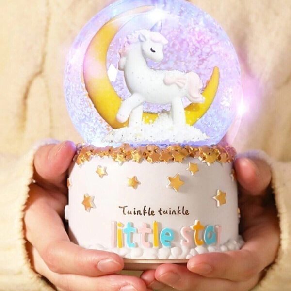 Unicorn Ay Içinde Temalı Kar Küresi Müzik Işıklı Kar Küresi Kutusu Işıklı 15 Cm Orta Boy